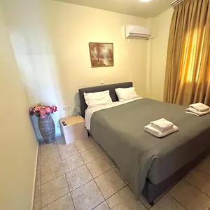 Apartment George Airport, Iraklio